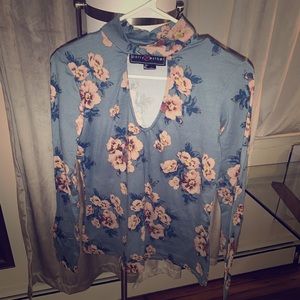 Cute floral top